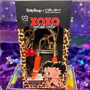 VALENTINES DAY GIFT ** BETTY BOOP x Celavi XOXO Eyelash Curler/ Keychain **NIB**